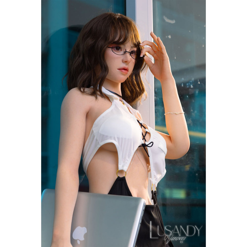 LUSANDY - Naomi Natural 161 cm (Silicone)