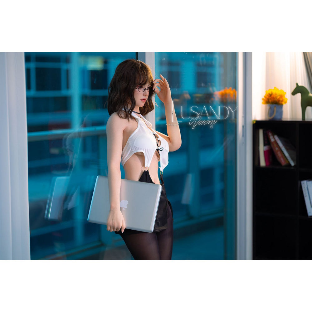 LUSANDY - Naomi Natural 161 cm (Silicone)