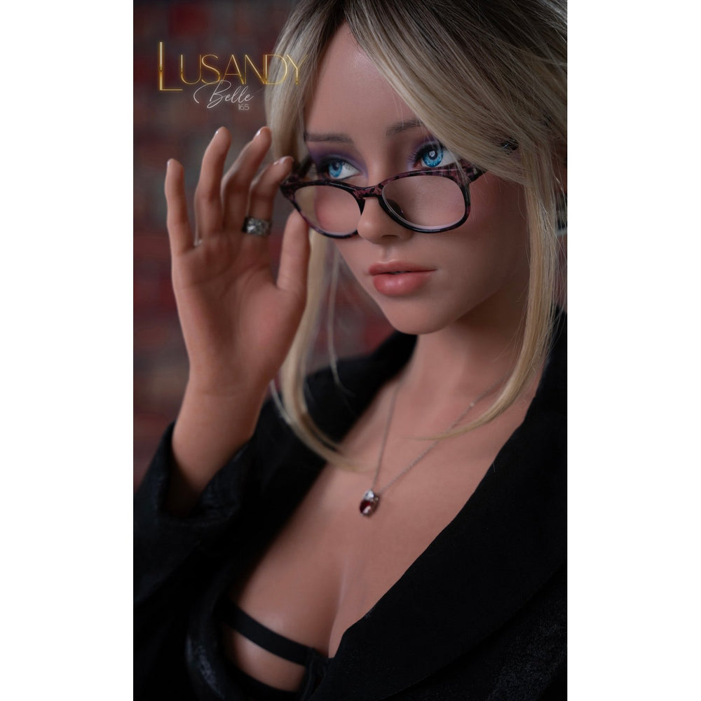 LUSANDY - Belle C 165 cm (Silicone)