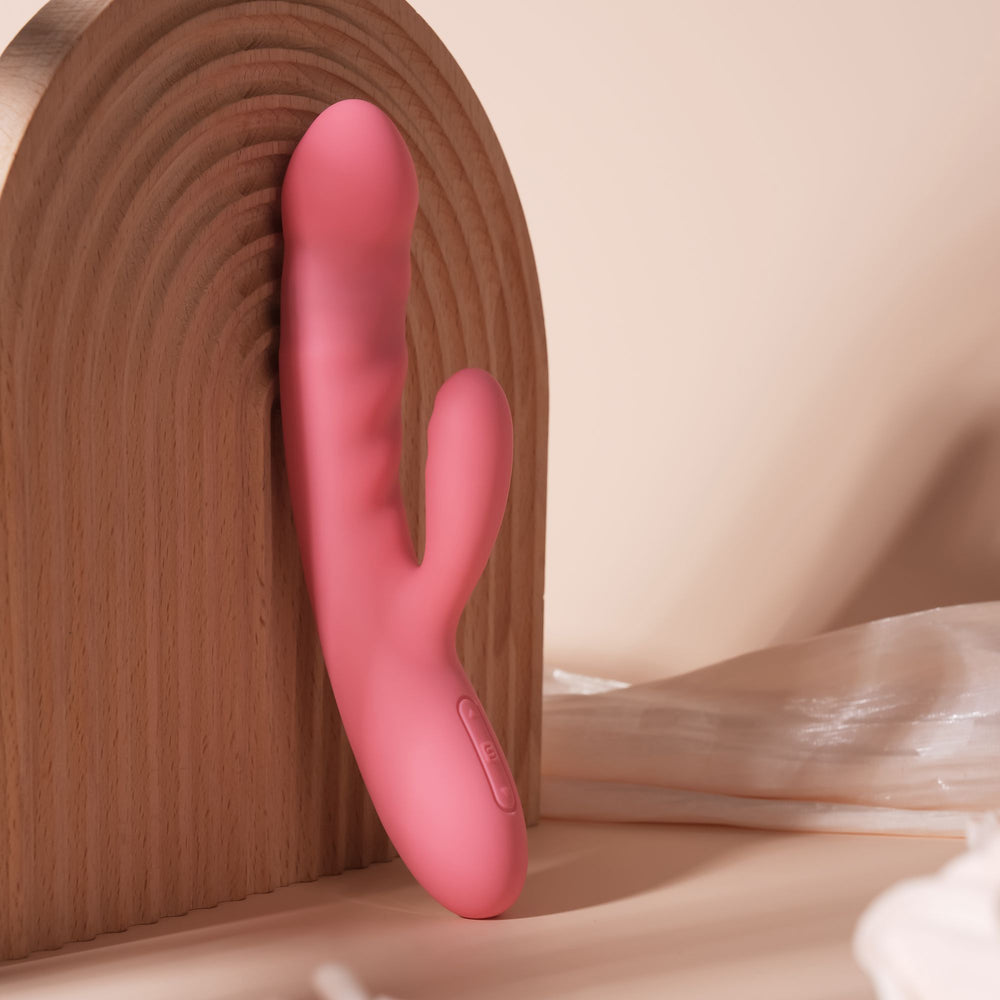 Svakom - Avery Powerful Thrusting Vibrator Rosa